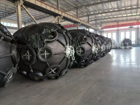 ISO17357 執行規格 船舶保護用のタイヤ網