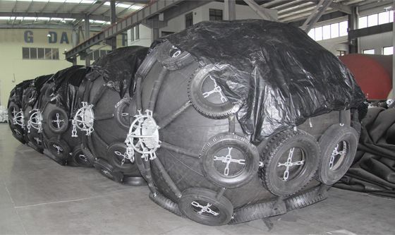 ヨコハマ  pneumatic Fender with Tire Net 2.5mX3 M ワイヤレスパック ワイヤレスパック